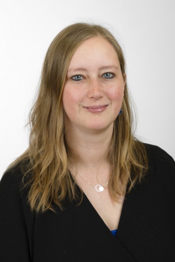 kirsten_morris-2x3-355-web.jpg